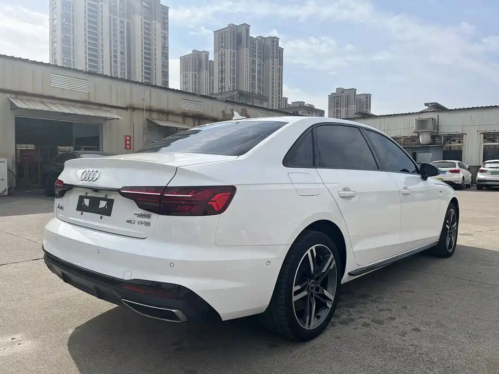Audi A4L — миниатюра 14