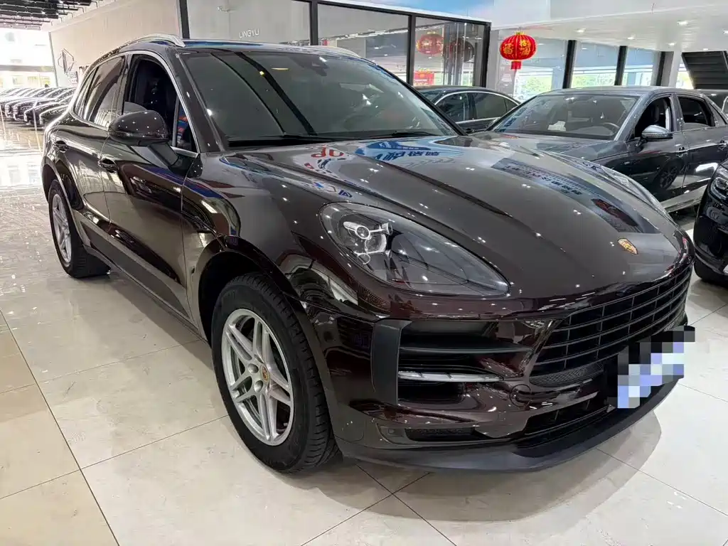 Porsche Macan 2021