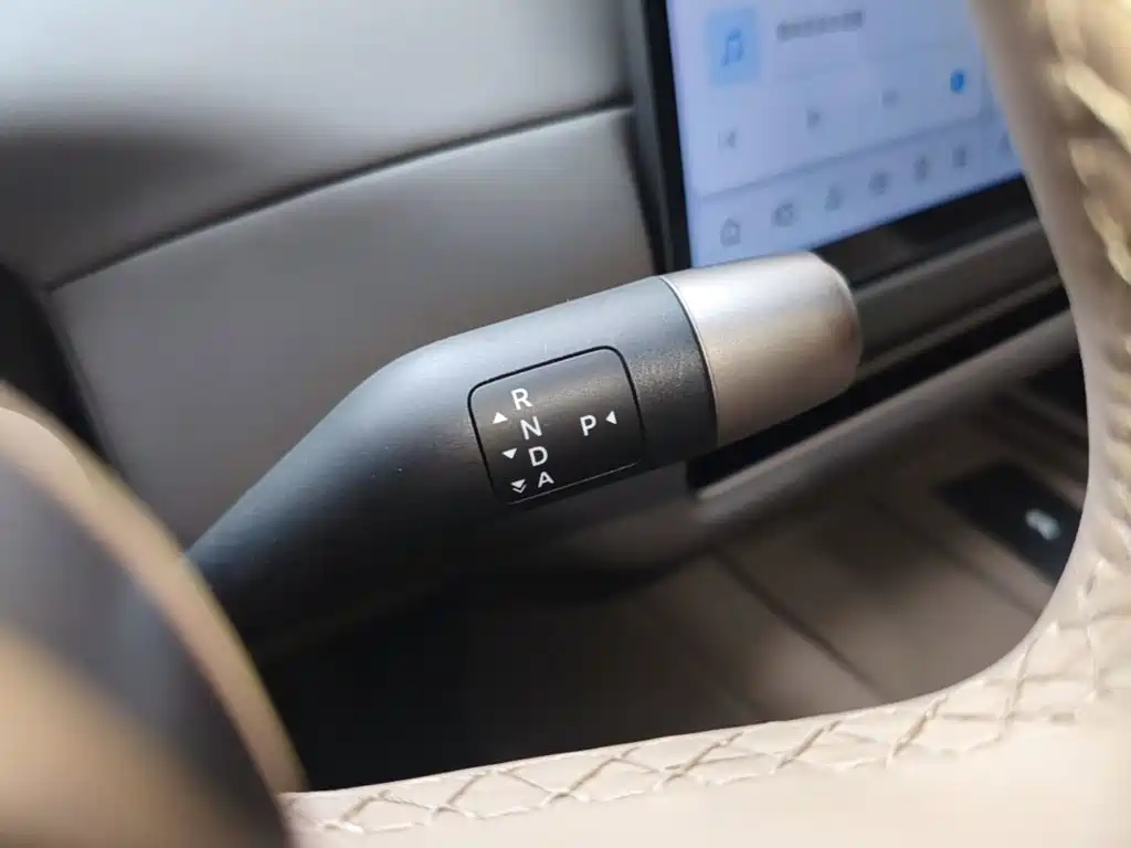 Li Auto Li i8 — миниатюра 14