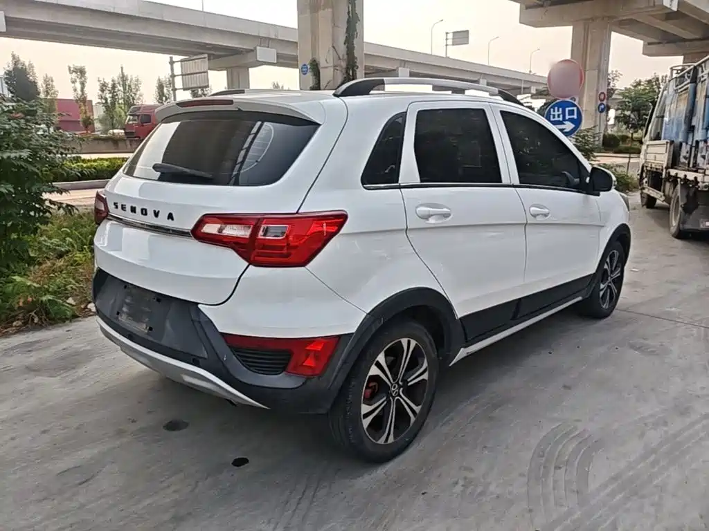 BAIC Senova X25 — миниатюра 7