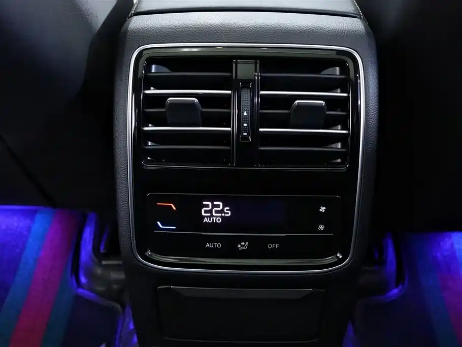 Volkswagen Magotan — миниатюра 15