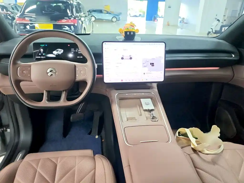 NIO EC6 — миниатюра 10