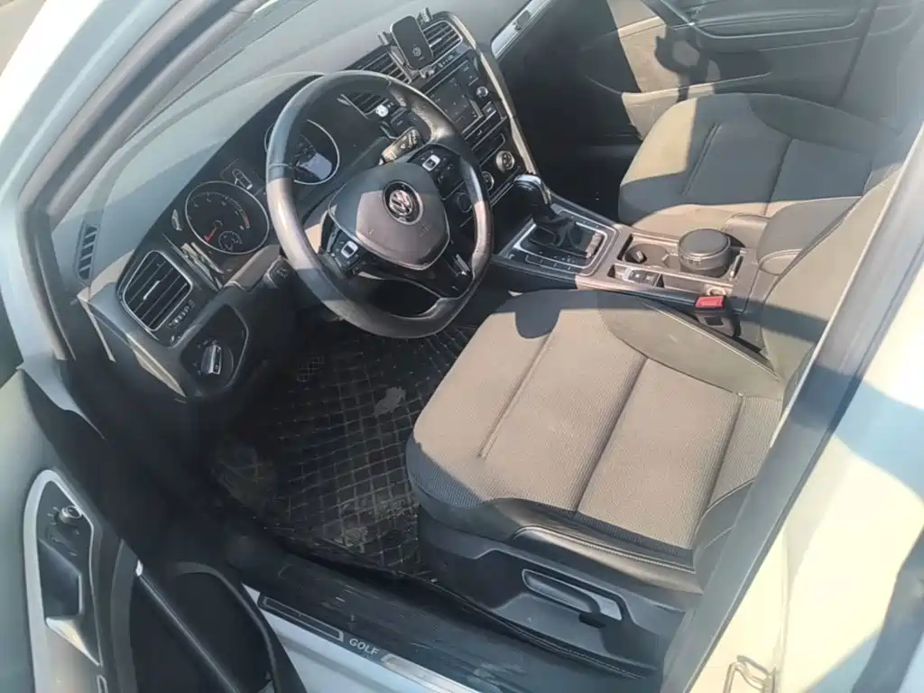 Volkswagen Golf — миниатюра 15