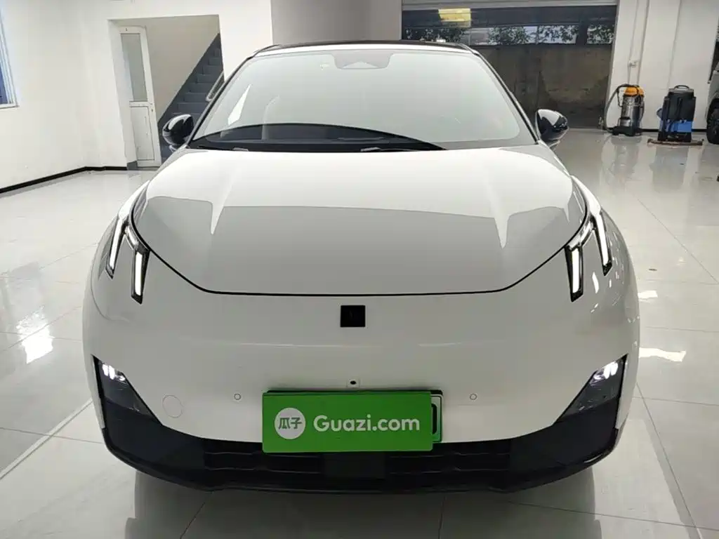 Lynk & Co Z20 — миниатюра 3