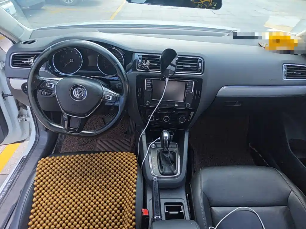 Volkswagen Sagitar — миниатюра 14