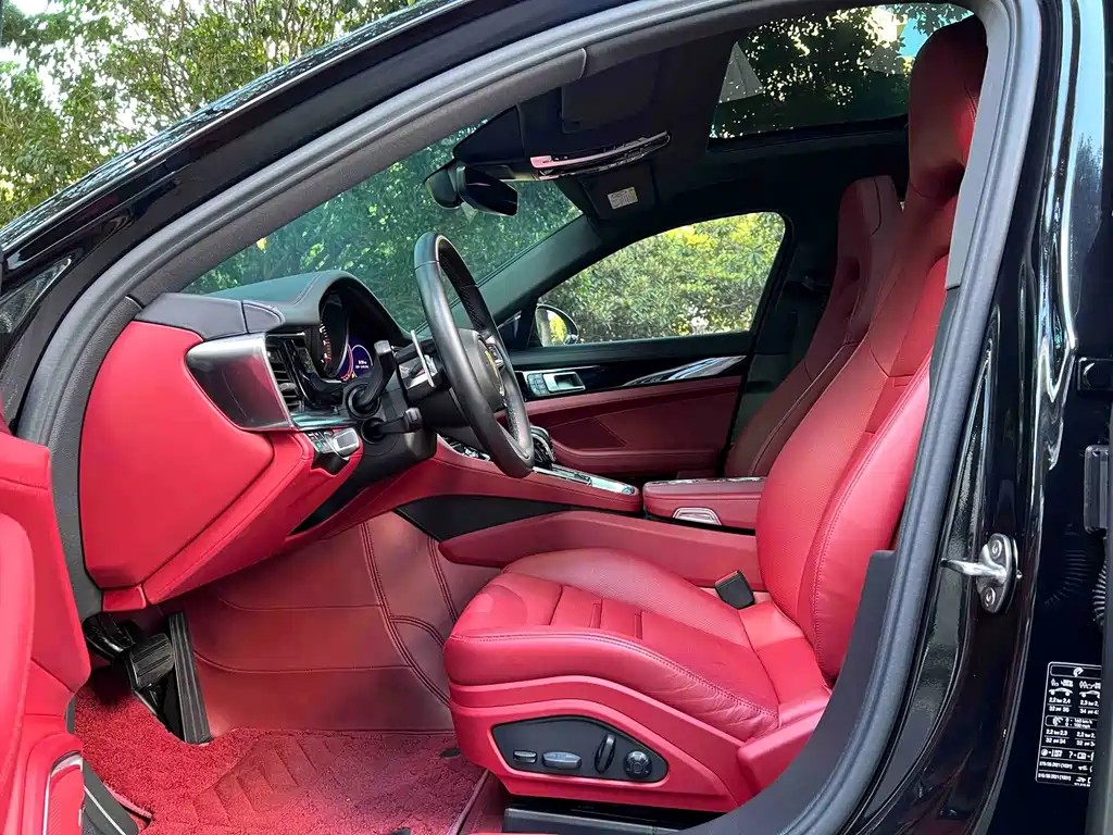 Porsche Panamera — миниатюра 10