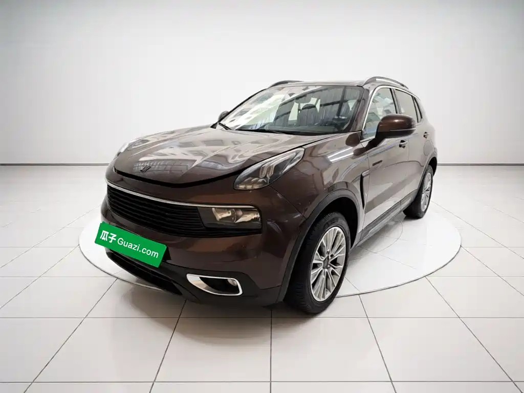 Lynk & Co 01 — миниатюра 2