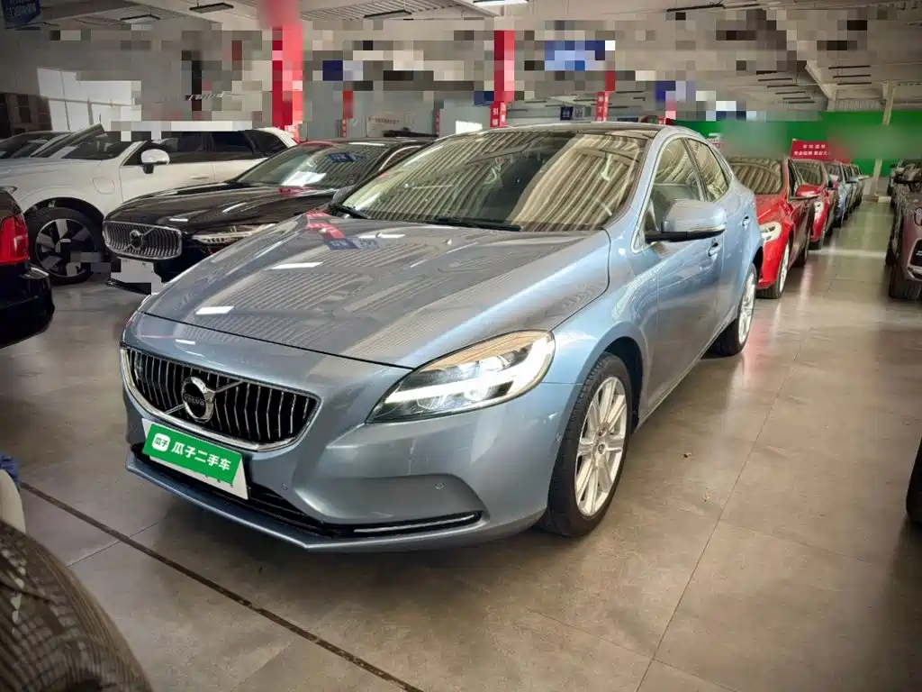 Volvo V40 — миниатюра 2