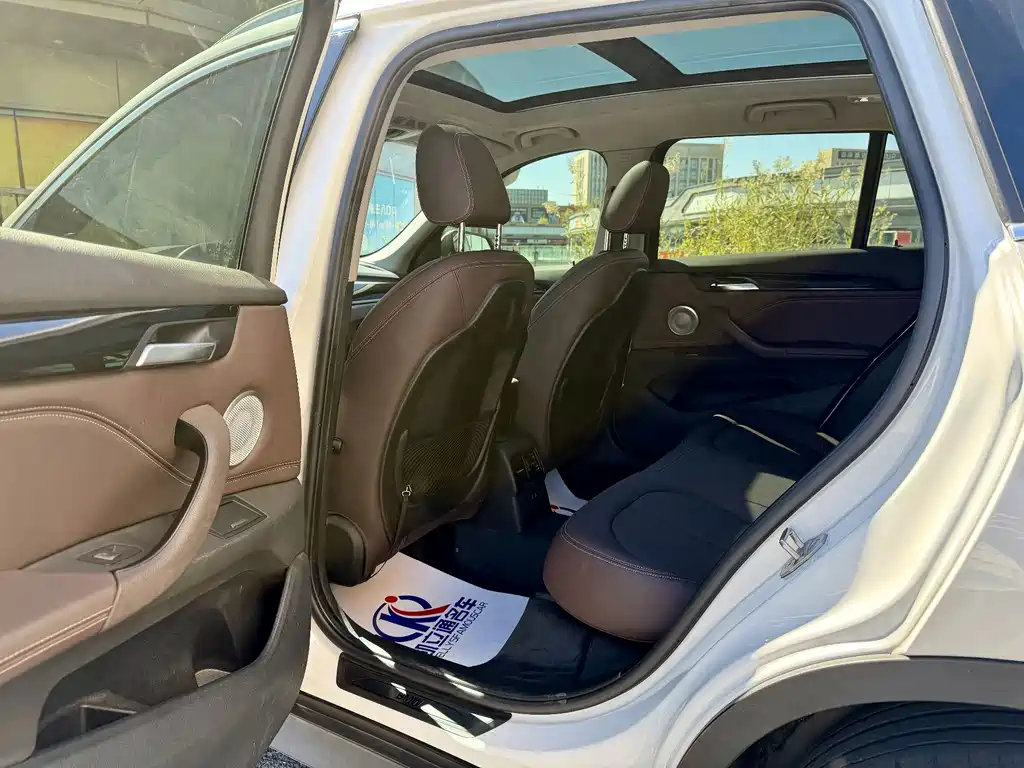 BMW X1 — миниатюра 7