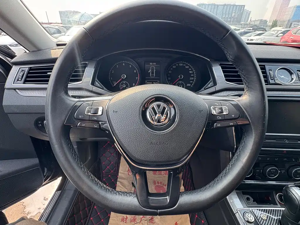 Volkswagen Passat — миниатюра 6