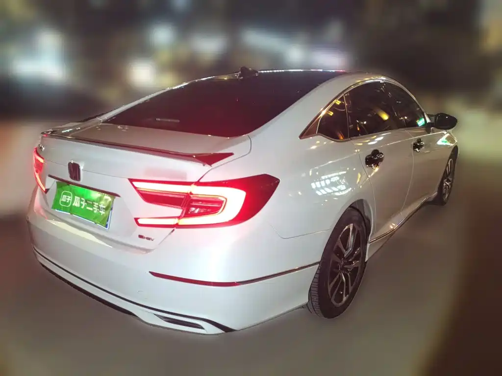 Honda Accord — миниатюра 6