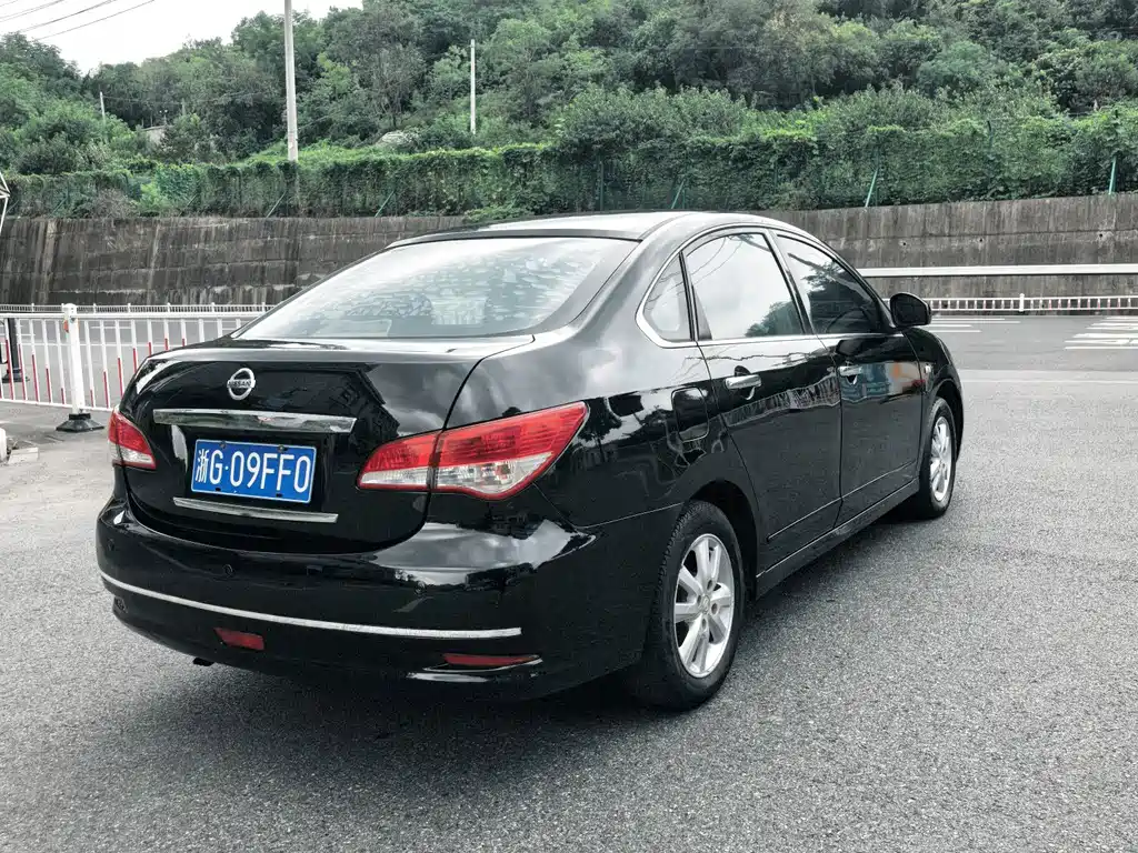 Nissan Sylphy 2018 1.6XE+ CVT Lead