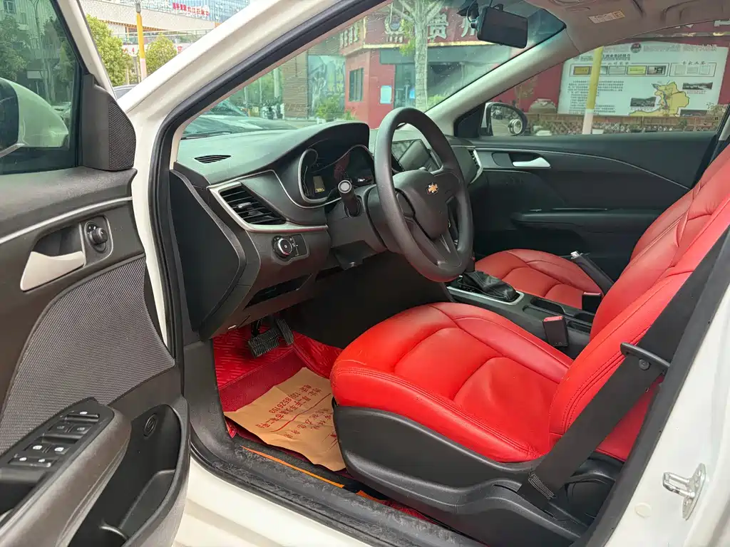 Chevrolet Cavalier — миниатюра 9