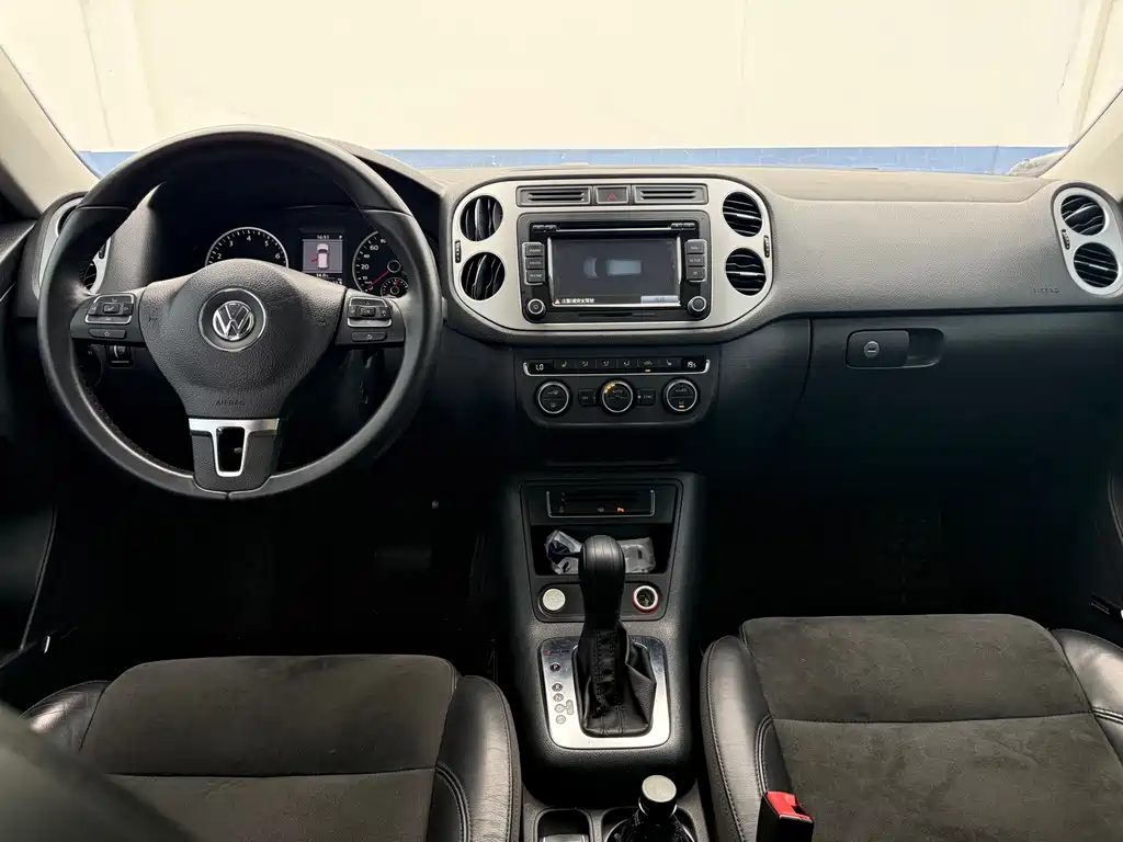 Volkswagen Tiguan — миниатюра 6