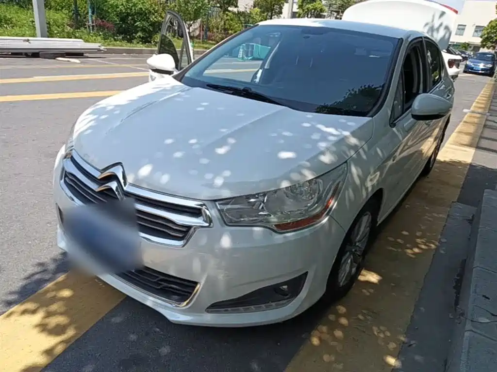Citroen C4L 2015