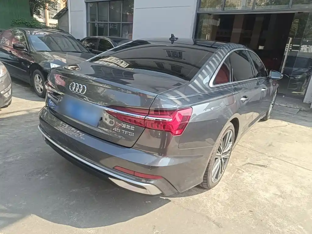 Audi A6L — миниатюра 7