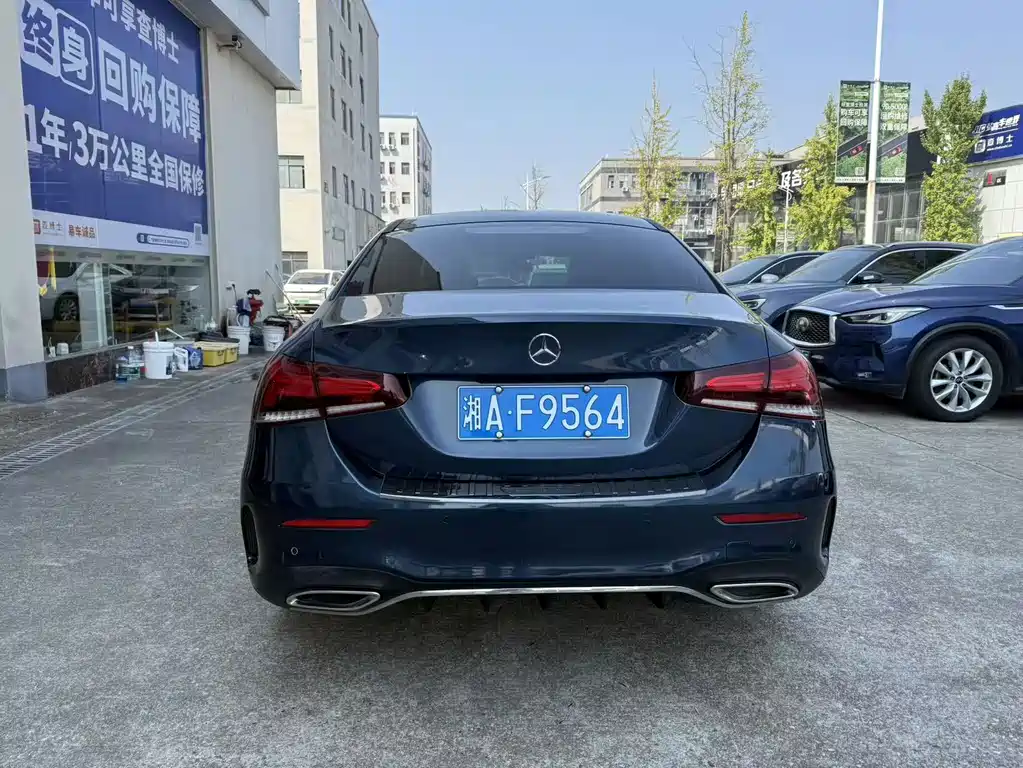 Mercedes-Benz A-Class — миниатюра 9