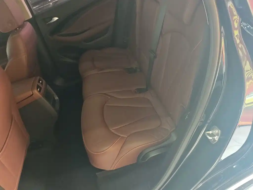 Buick Envision Plus — миниатюра 17