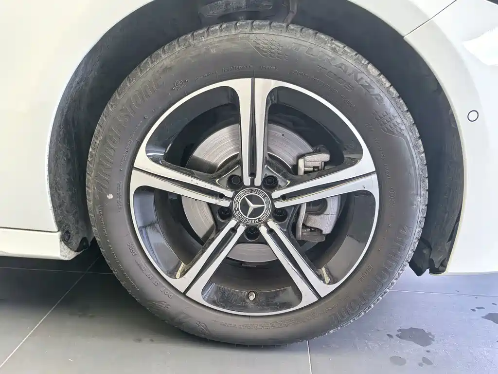 Mercedes-Benz A-Class — миниатюра 5