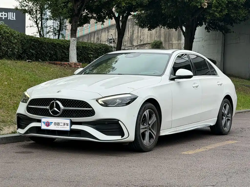 Mercedes-Benz C-Class 2022