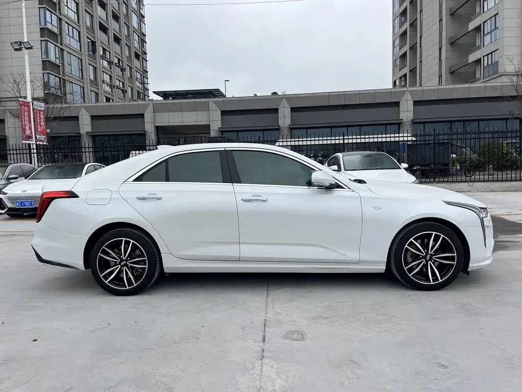 Cadillac CT4 25T Elegant Type, фото 2
