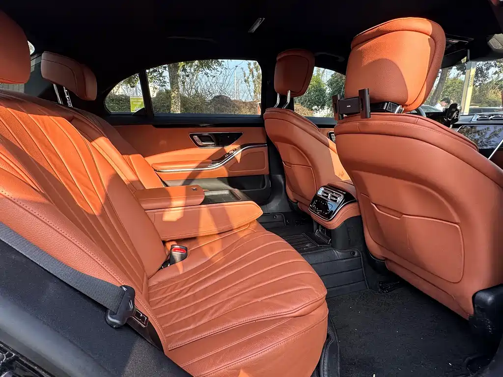 Mercedes-Benz S-Class — миниатюра 17