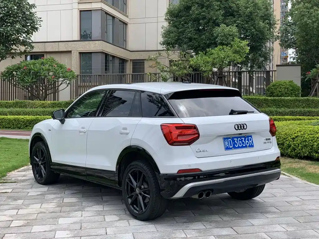 Audi Q2L — миниатюра 6