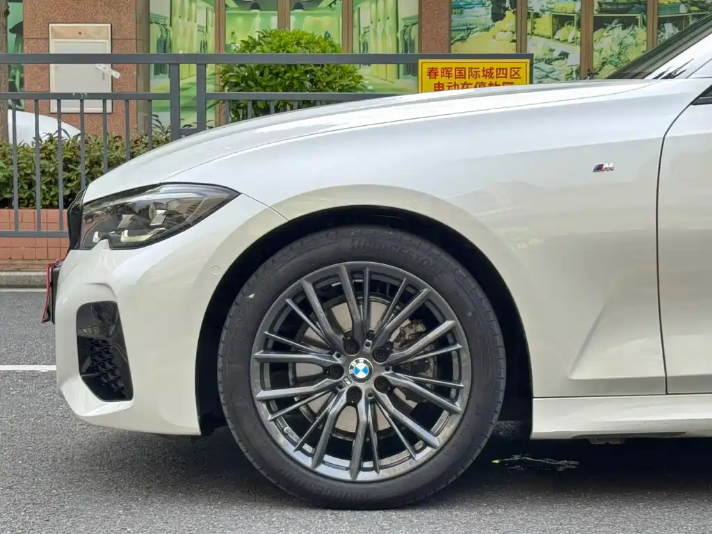 BMW 3 Series — миниатюра 22