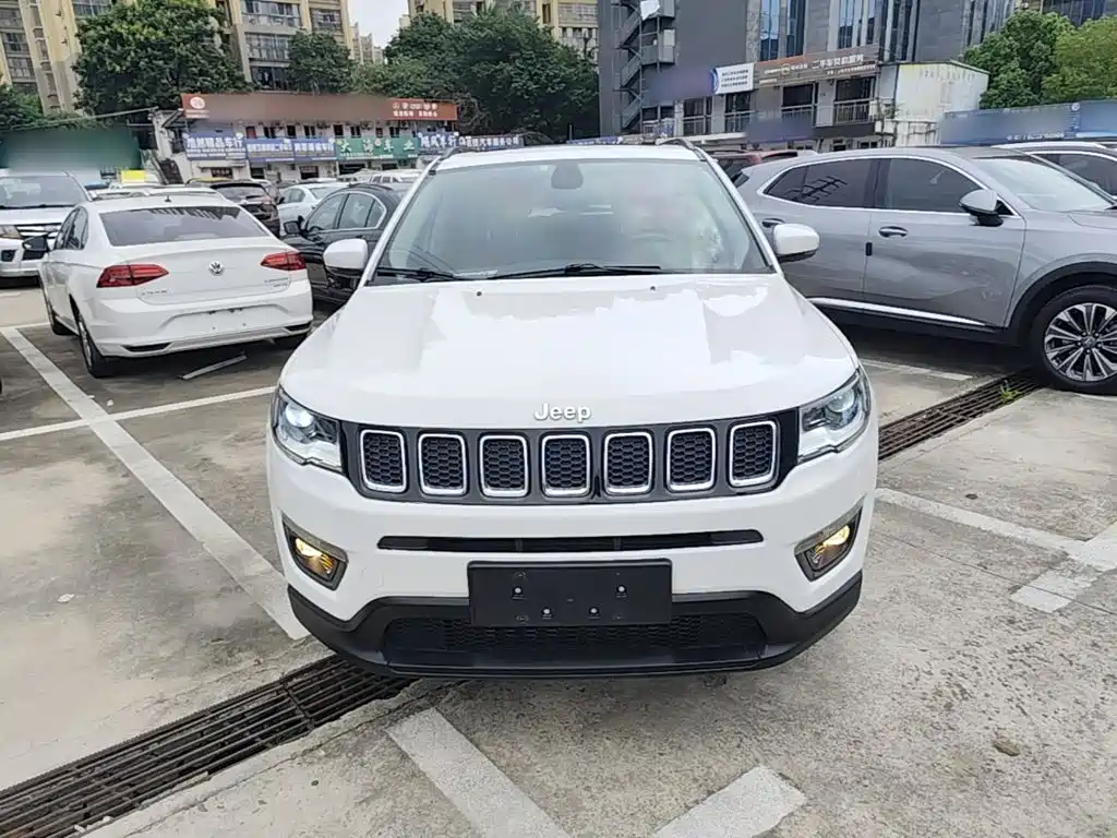 Jeep Compass — миниатюра 3