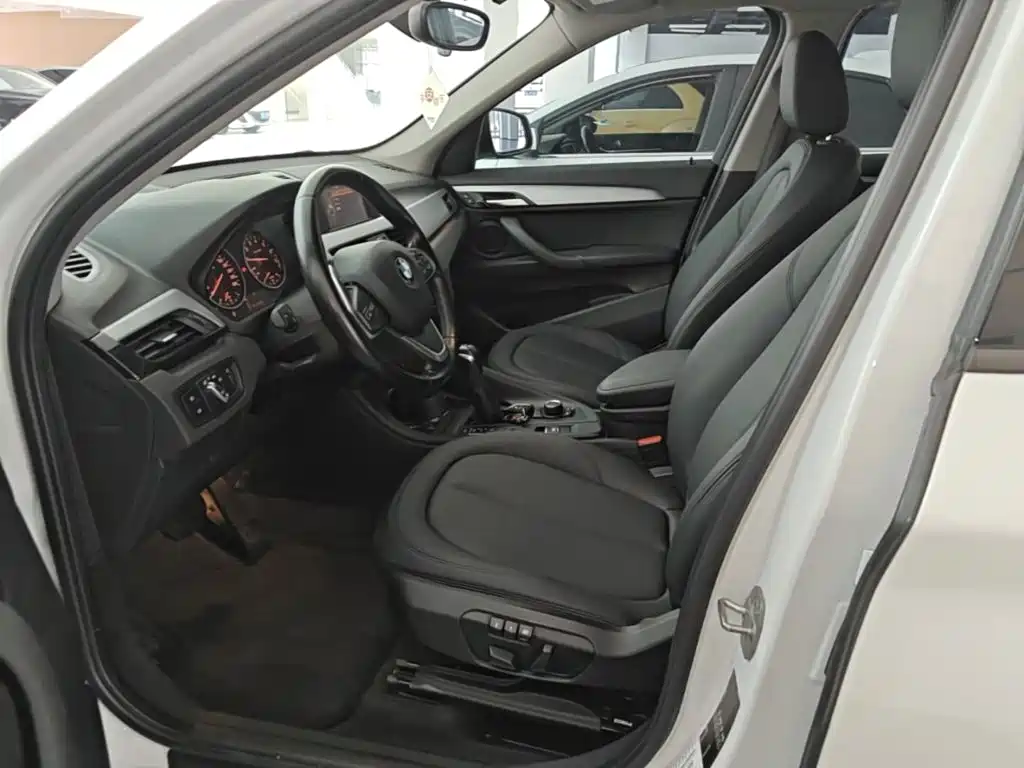 BMW X1 — миниатюра 15
