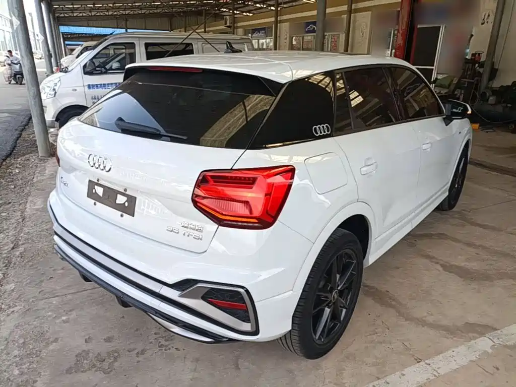 Audi Q2L — миниатюра 7