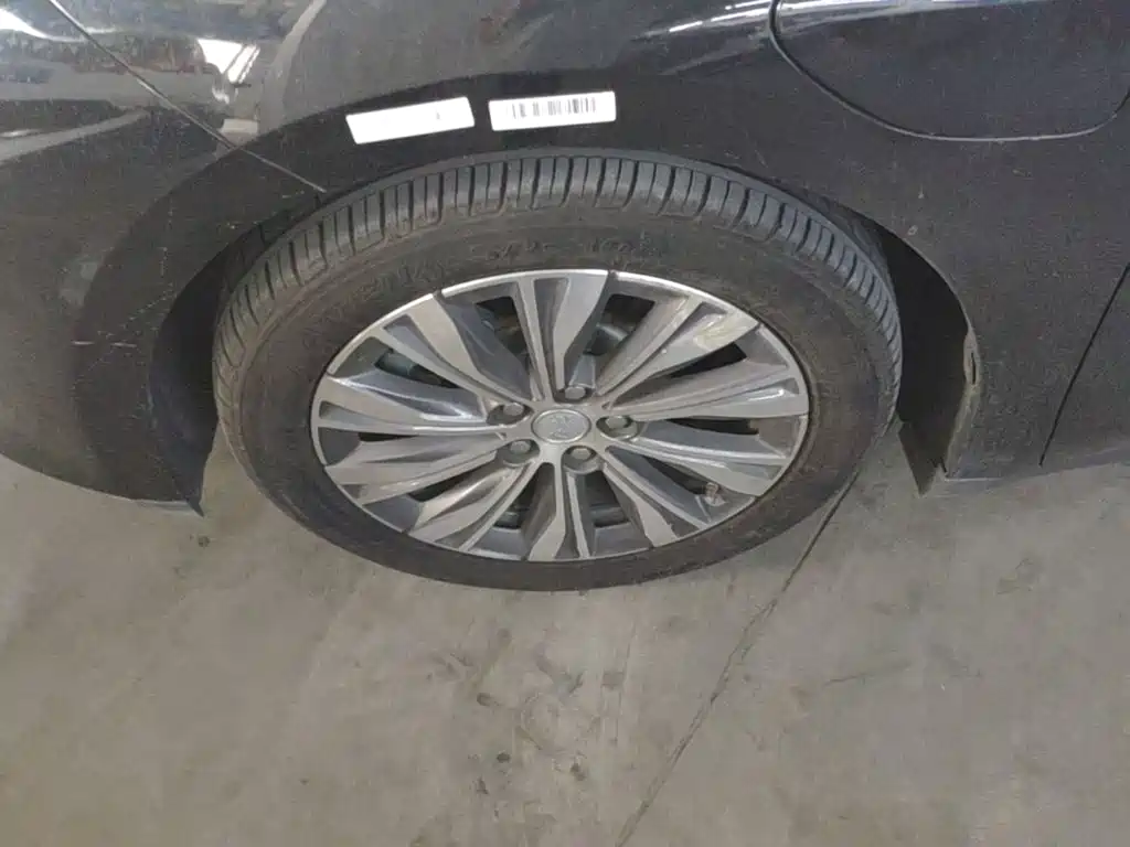 Hongqi Hongqi E-QM5 — миниатюра 23