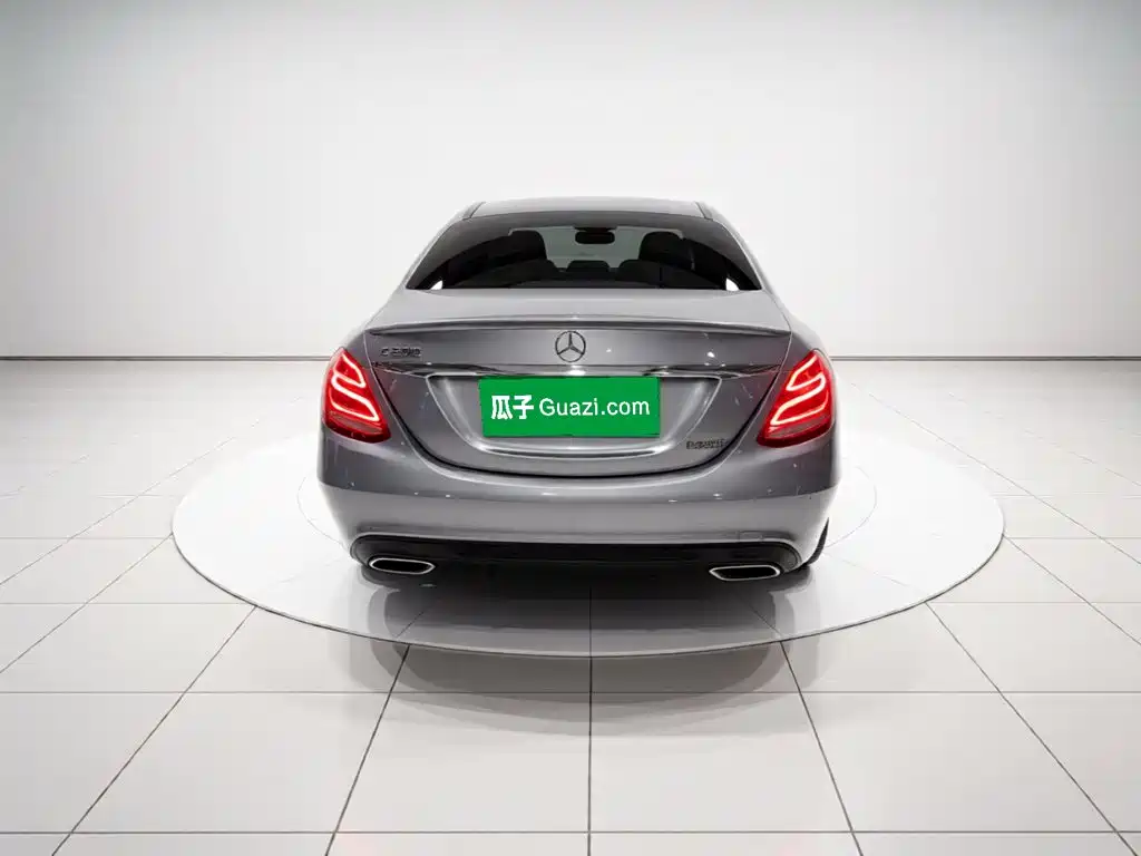 Mercedes-Benz C-Class — миниатюра 5