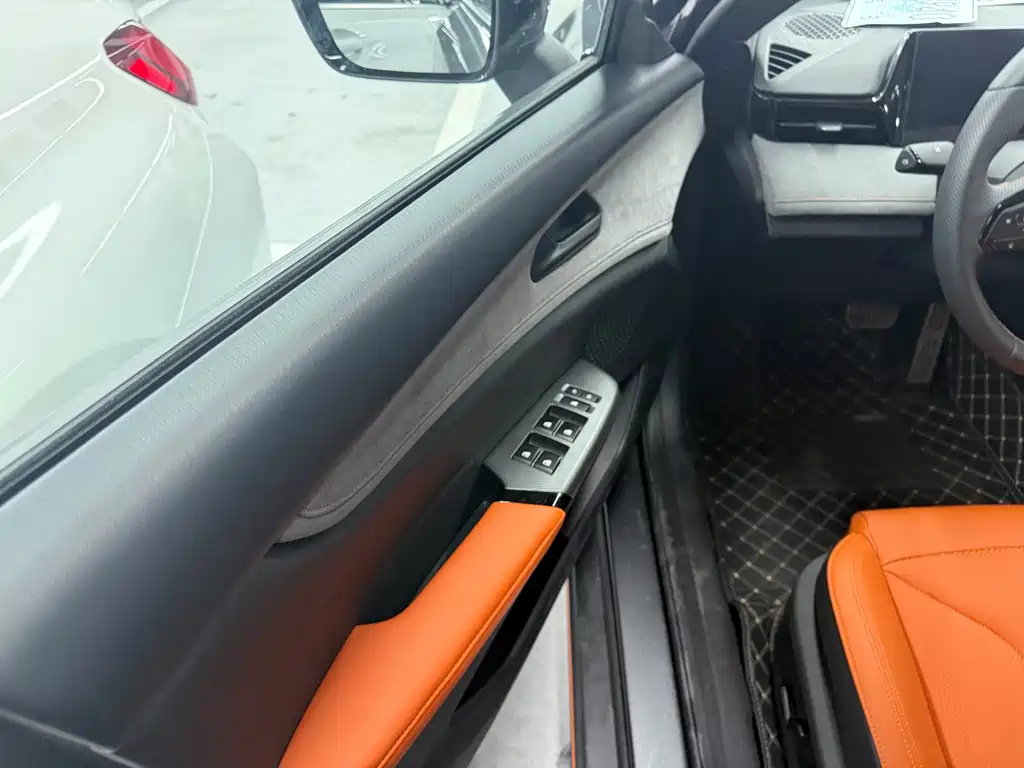 Changan UNI-V — миниатюра 5