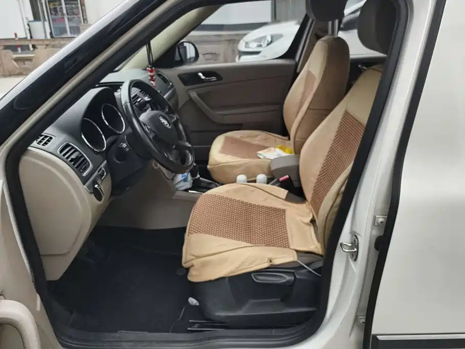 Skoda Yeti — миниатюра 9