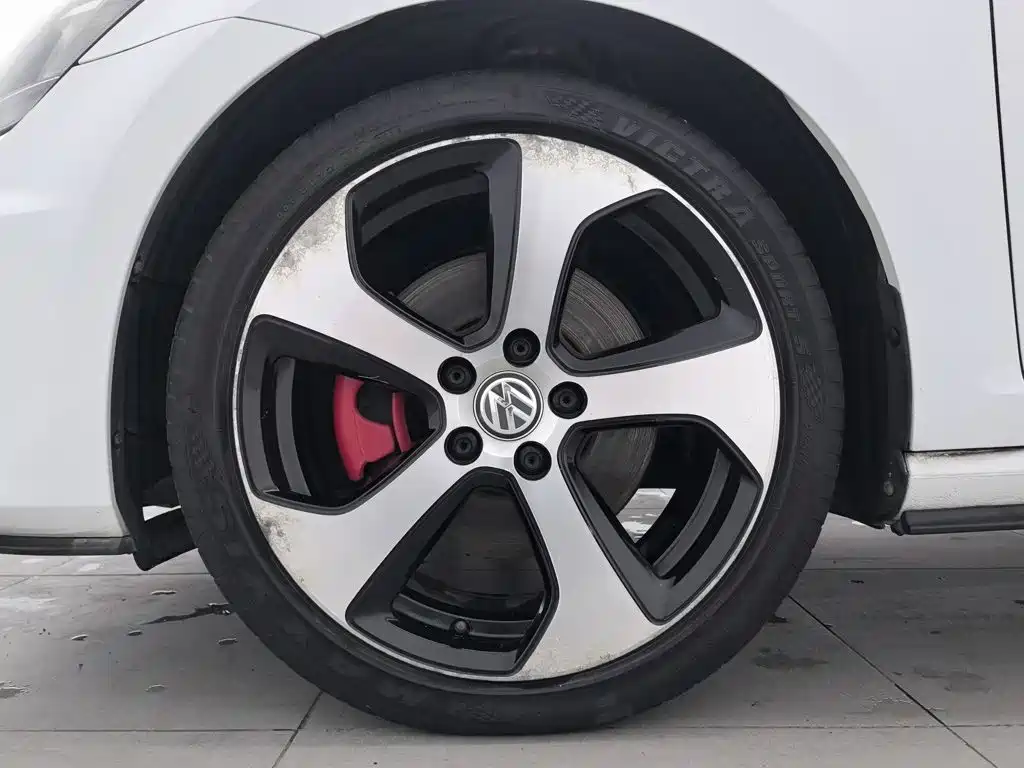 Volkswagen Golf GTI — миниатюра 17