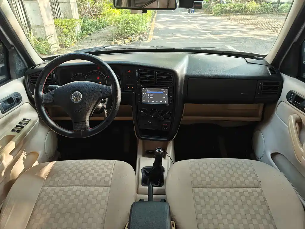 Volkswagen Jetta — миниатюра 9