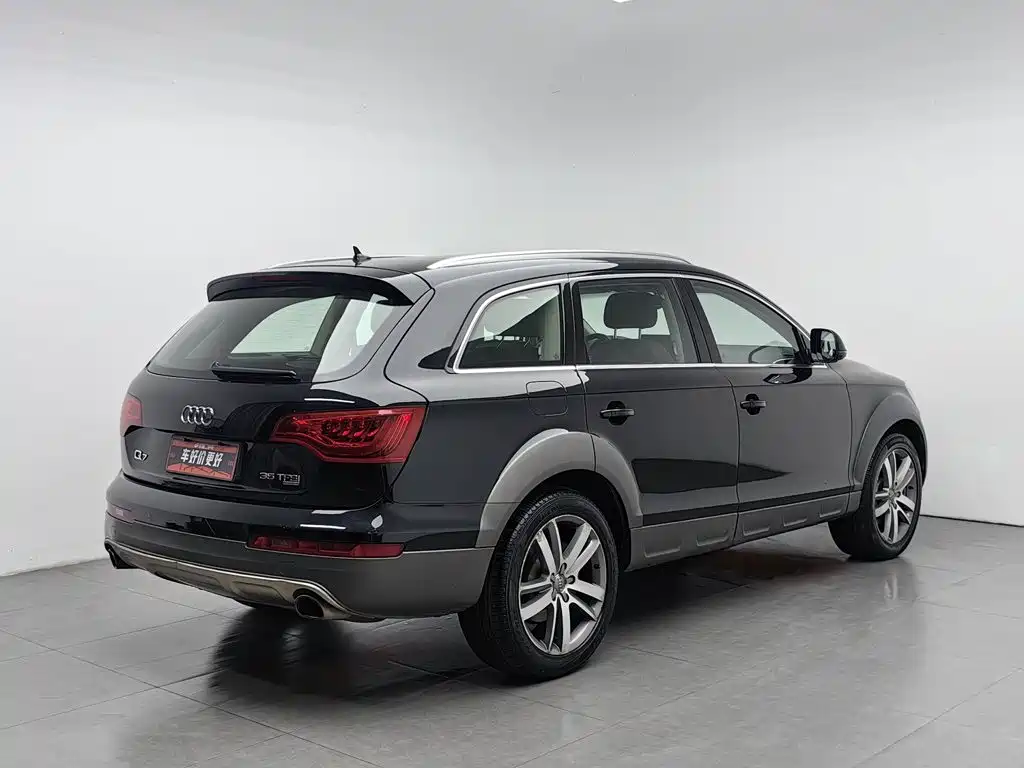 Audi Q7 — миниатюра 2