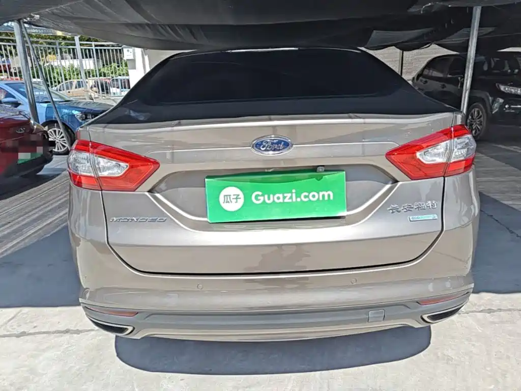 Ford Mondeo — миниатюра 6