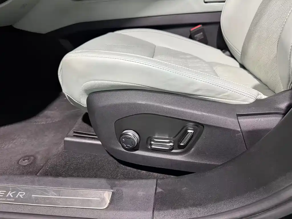 ZEEKR EXTREME KRYPTON 001