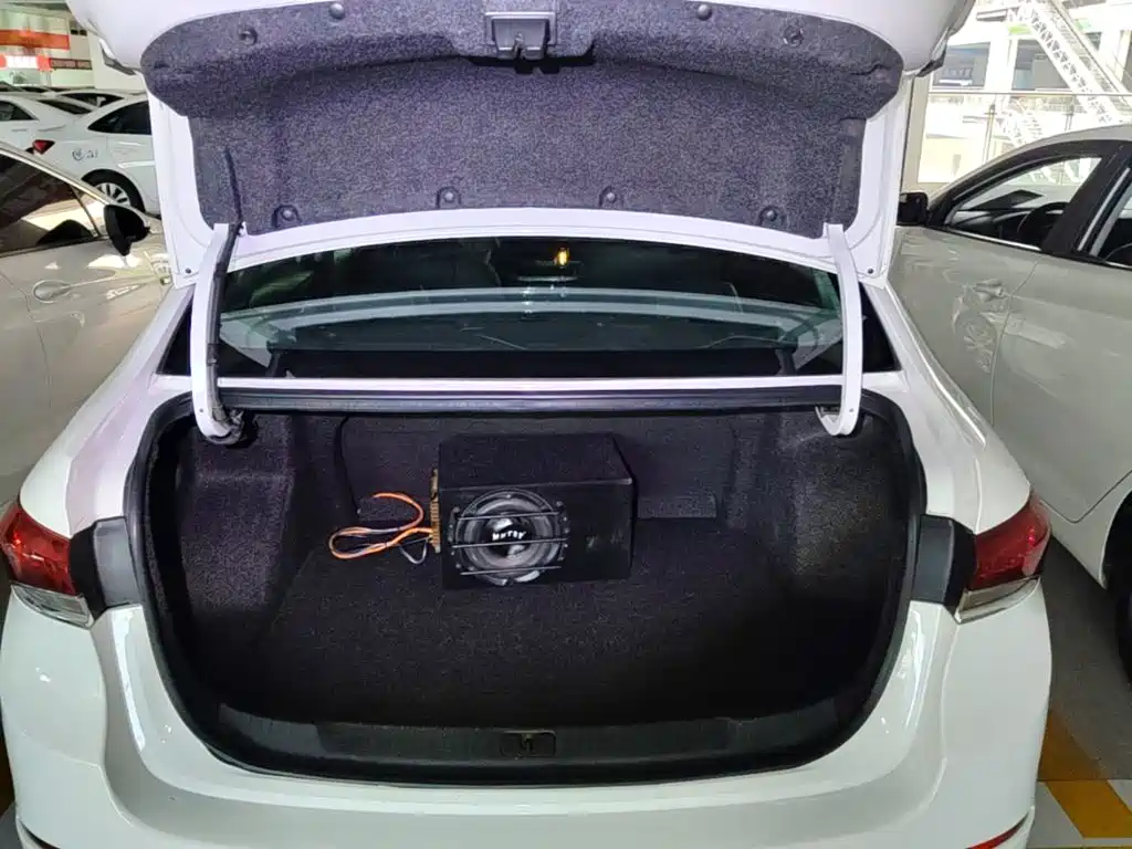 Buick Excelle — миниатюра 19