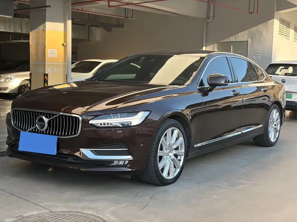 Volvo S90 — миниатюра 2