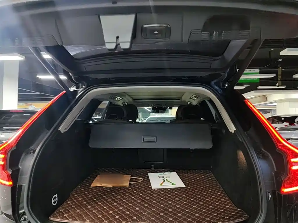 Volvo XC60 — миниатюра 19