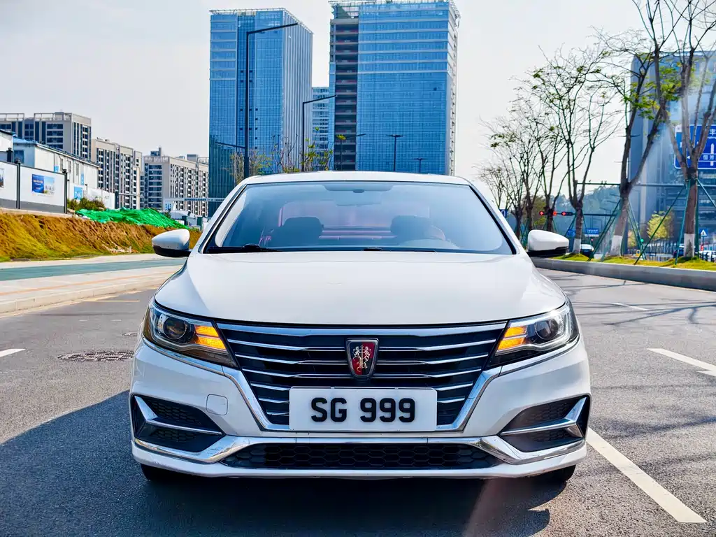 ROEWE I6 NEW ENERGY