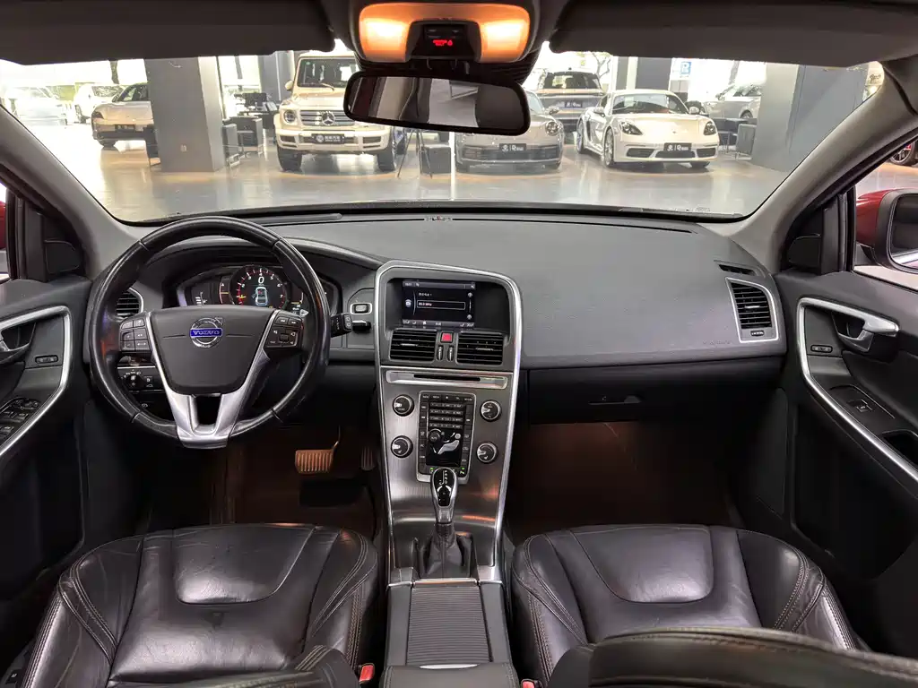 Volvo XC60 (Import) Facelift T5 Smart Elegant Edition, фото 8