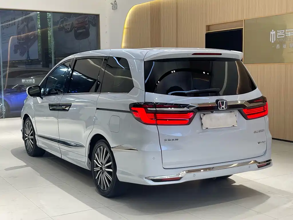 Honda Elysion 2024 2.0L e:HEV Luxury