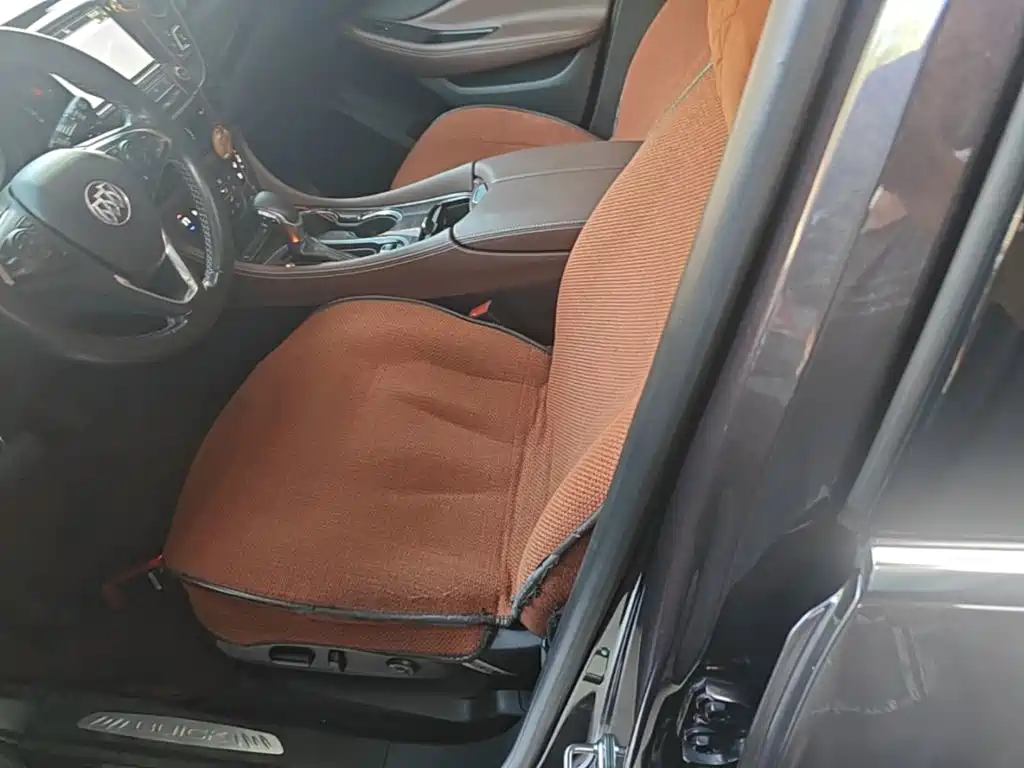 Buick Envision Plus — миниатюра 15