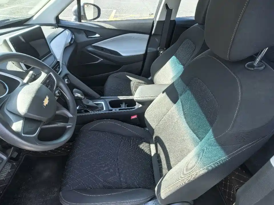 Chevrolet Volando — миниатюра 8