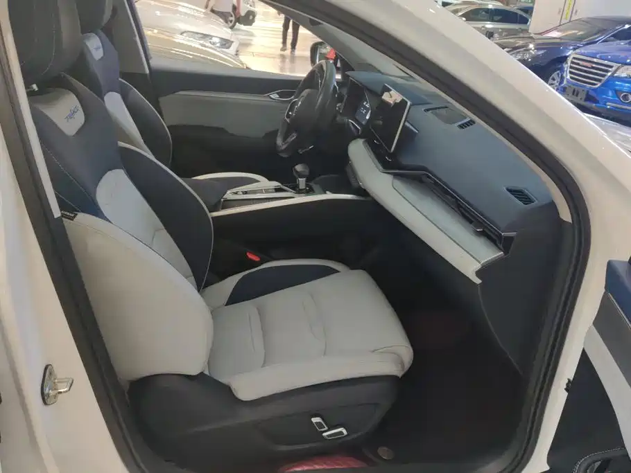 Geely Xingrui — миниатюра 8