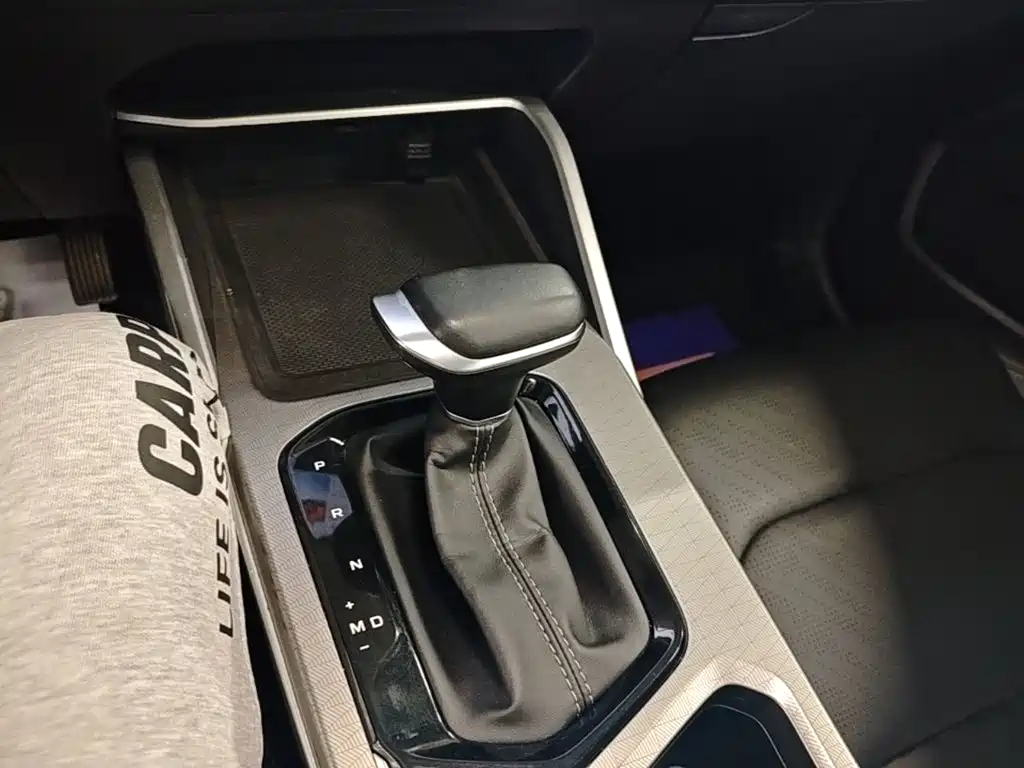 Geely Emgrand — миниатюра 14